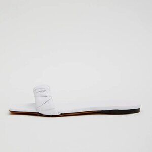 NWT Tibi Jordan Nappa Sandal sz 39 / US 8.5 in white